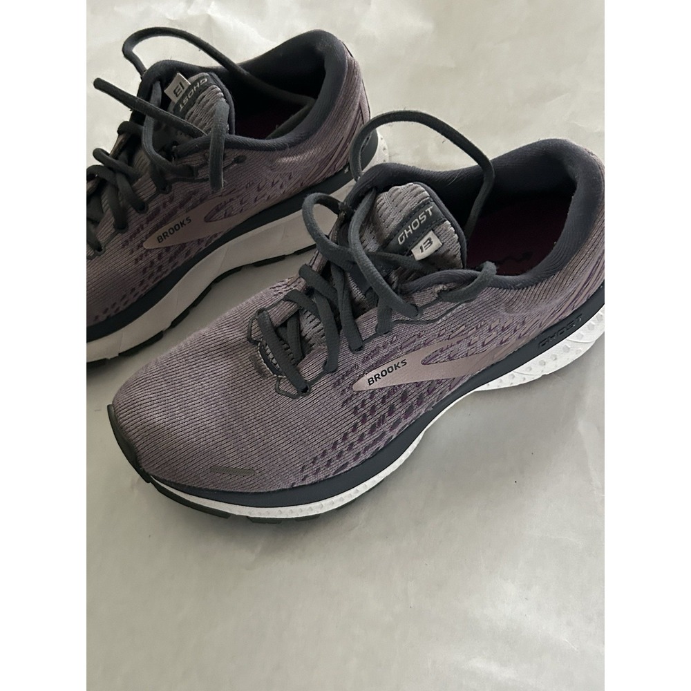 Brooks Ghost 13 Womens 7‎ Shoes Purple Running Walking Sneaker Gym 1203381B550